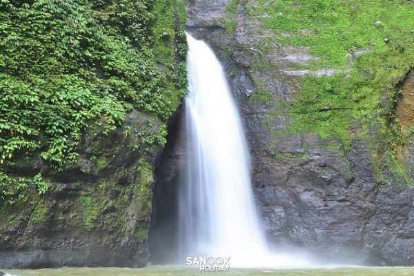น้ำตกปักซังจัน (Pagsanjan Falls) 