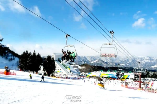 ลานสกีวาชิกาตาเกะ (Washigatake Ski Resort)