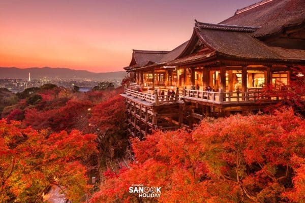 วัดคิโยมิสึ (Kiyomizu-dera)