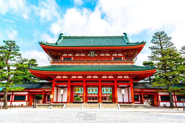 ศาลเจ้าเฮอัน (Heian Shrine) เกียวโต