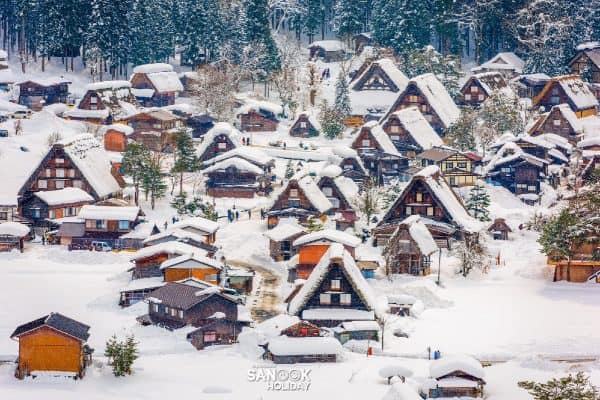 ชิราคาวาโกะ (Shirakawago)