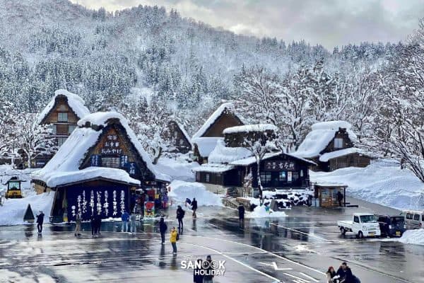 ชิราคาวาโกะ (Shirakawago)