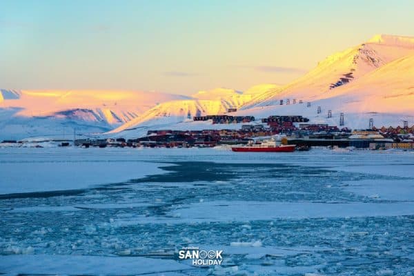 เกาะสวาลบาร์ด (Svalbard)