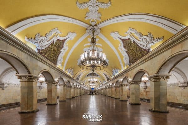 สถานีรถไฟใต้ดินกรุงมอสโคว์ (Moscow Metro)