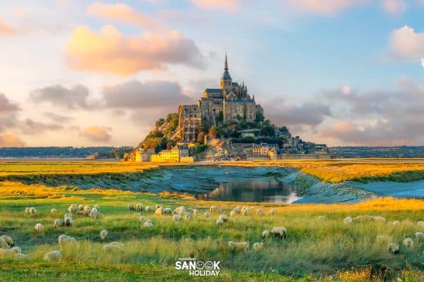 มหาวิหารมองซ์แซงต์มิเชล (Mont Saint Michel Abbey) 