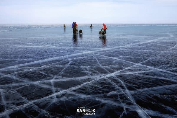 ทะเลสาบไบคาล (Lake Baikal)