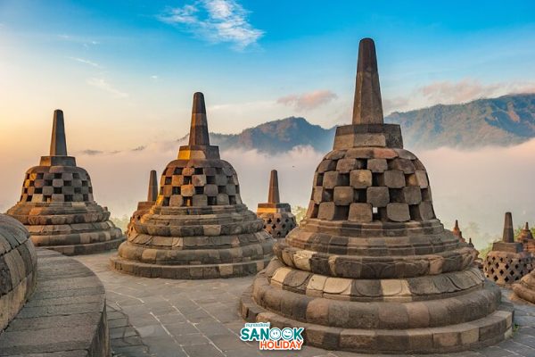 บุโรพุทธโธ (Borobudur)