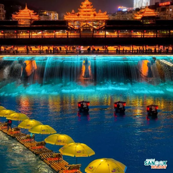 ล่องเรือมังกรก้งสุ่ยชมวิวยามค่ำคืน