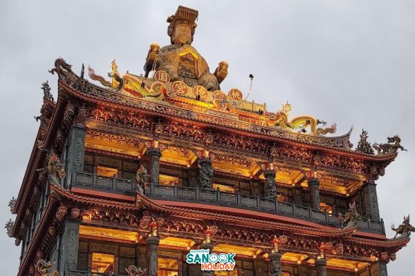 ศาลเจ้าหลงเต๋อ (Longde Temple)